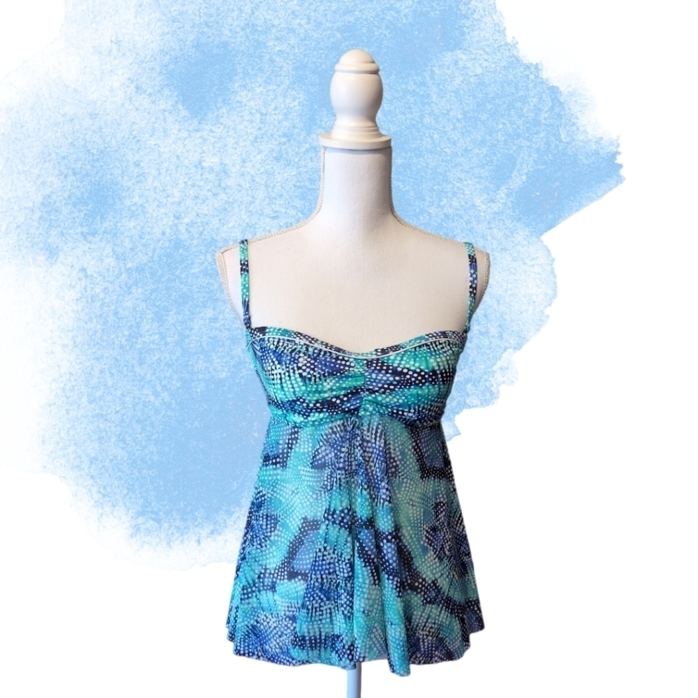 TUMMY SLIMMER Croft and Barrow Tankini Top in Blue and White SZ 8